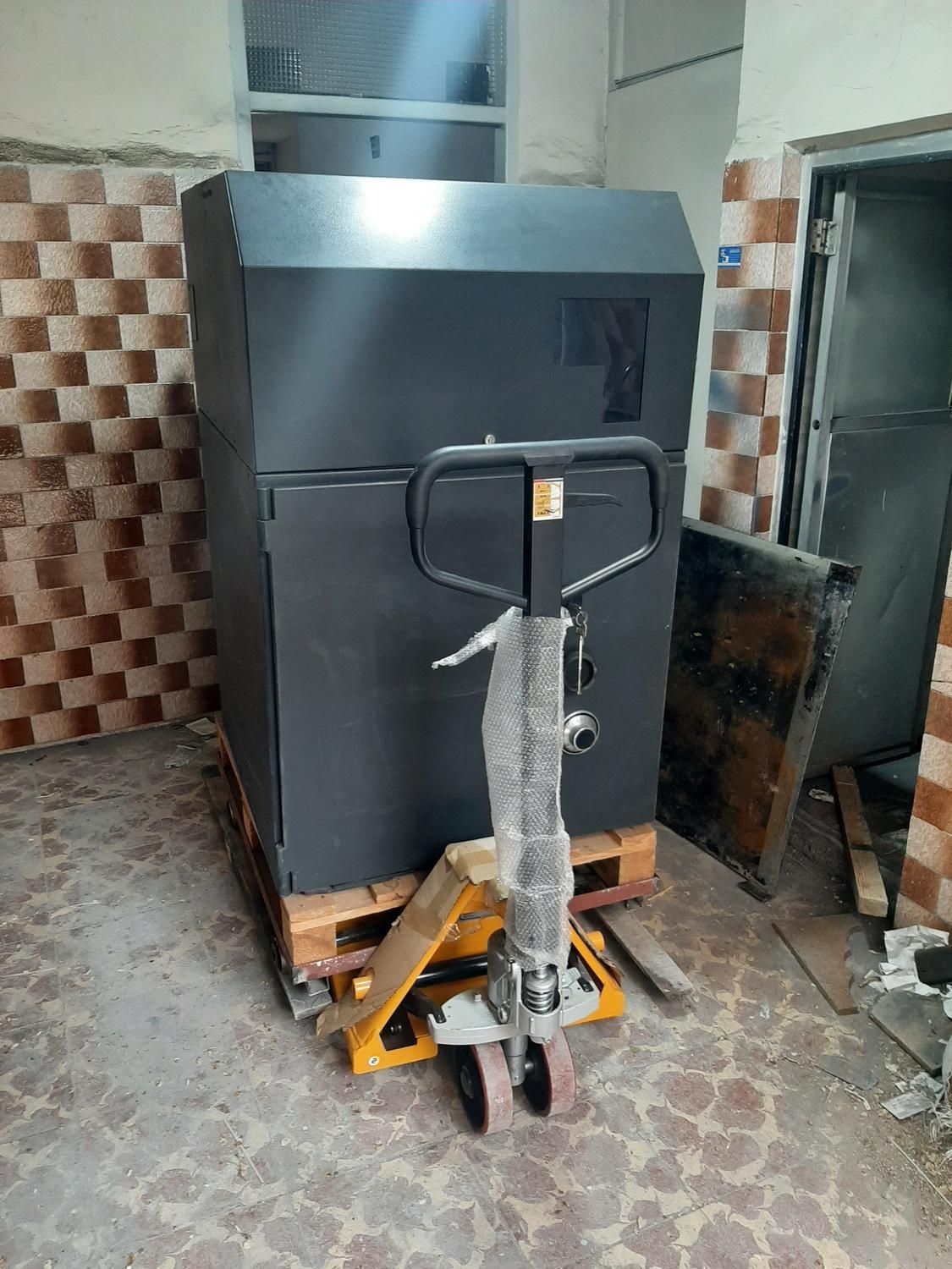 نیسان جرثقیل امدادخودرویدک کش امداد خودروکف|خدمات حمل و نقل|تبریز, |دیوار