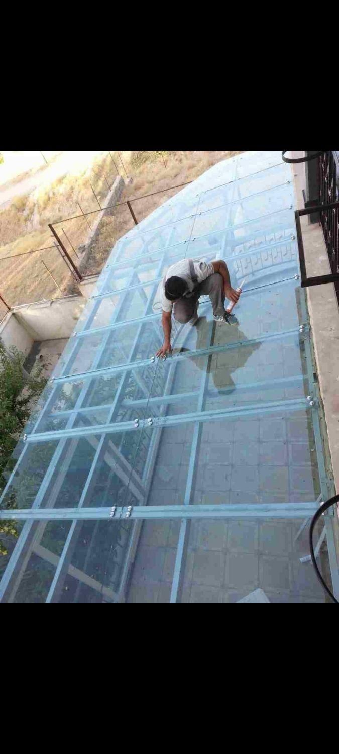 کلیه خدمات شیشه و سکوریت|خدمات پیشه و مهارت|اراک, |دیوار