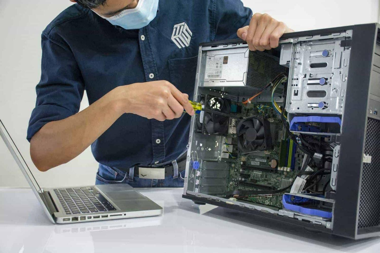 خدمات کامپیوتر، اینترنت و شبکه در محل مشتری|خدمات رایانه‌ای و موبایل|شاهین‌شهر, فردوسی|دیوار