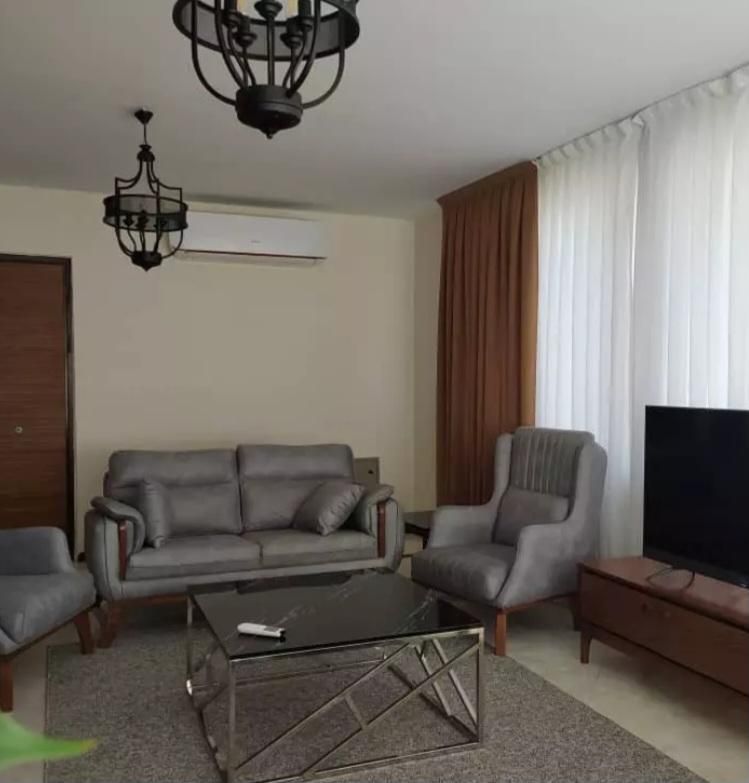 اپارتمان مبله مرکز شهر دارای پارکینگ اختصاصی|اجارهٔ کوتاه‌مدت آپارتمان و سوئیت|بندرعباس, |دیوار