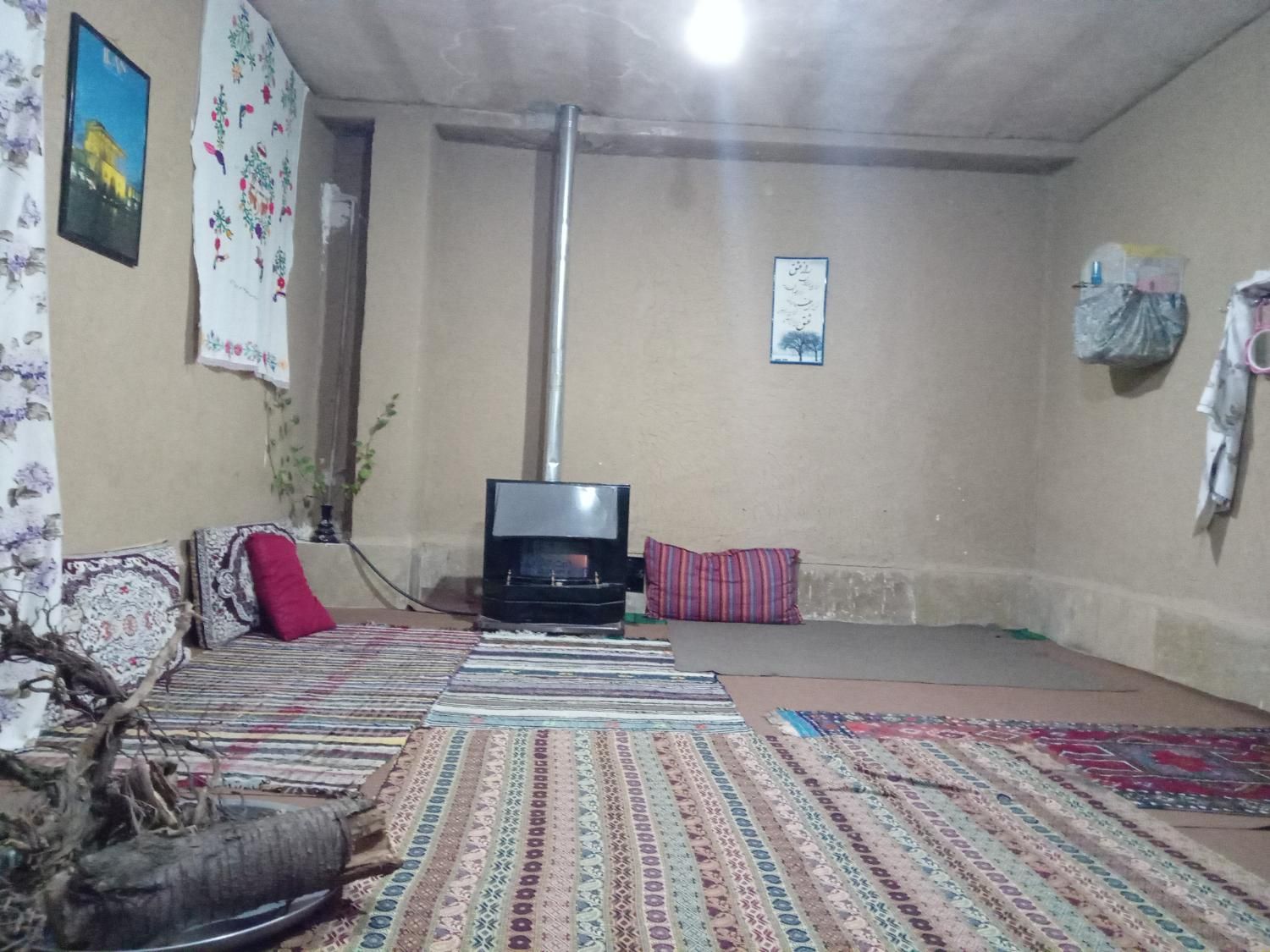 اقامتگاه بومگردی شمعدونی .اتاقهای سنتی|اجارهٔ کوتاه‌مدت آپارتمان و سوئیت|بجنورد, |دیوار