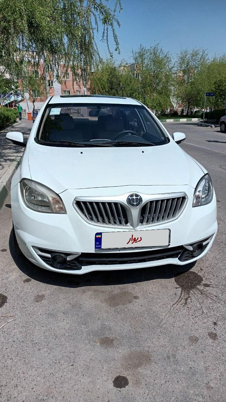 برلیانس H330 اتوماتیک 1500cc، مدل ۱۳۹۵|خودرو سواری و وانت|مشهد, صیاد شیرازی|دیوار