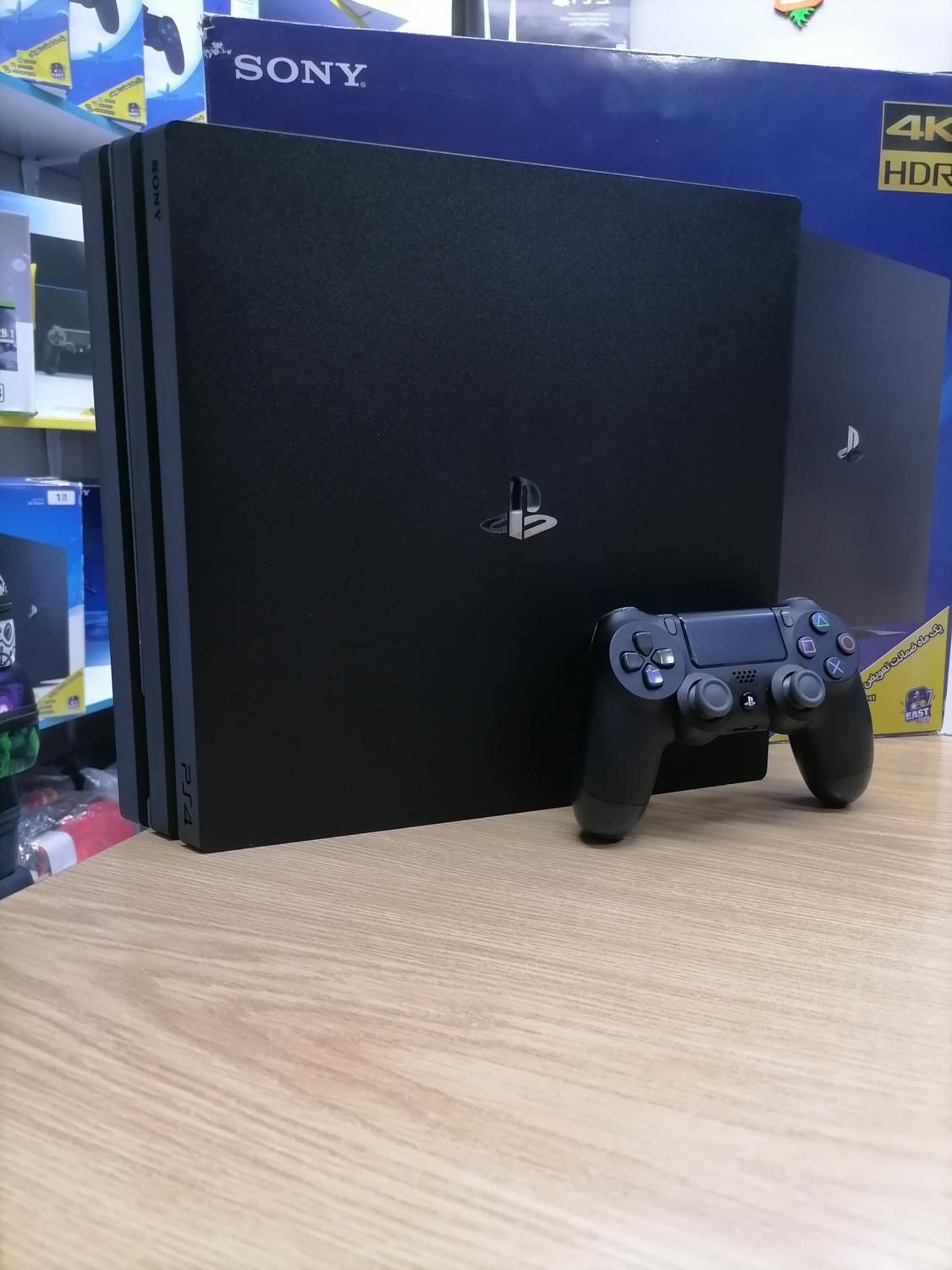 PS4 Pro 1tra با ضمانت تعویض|کنسول، بازی ویدئویی و آنلاین|تهران, نیروی هوایی (پیروزی)|دیوار