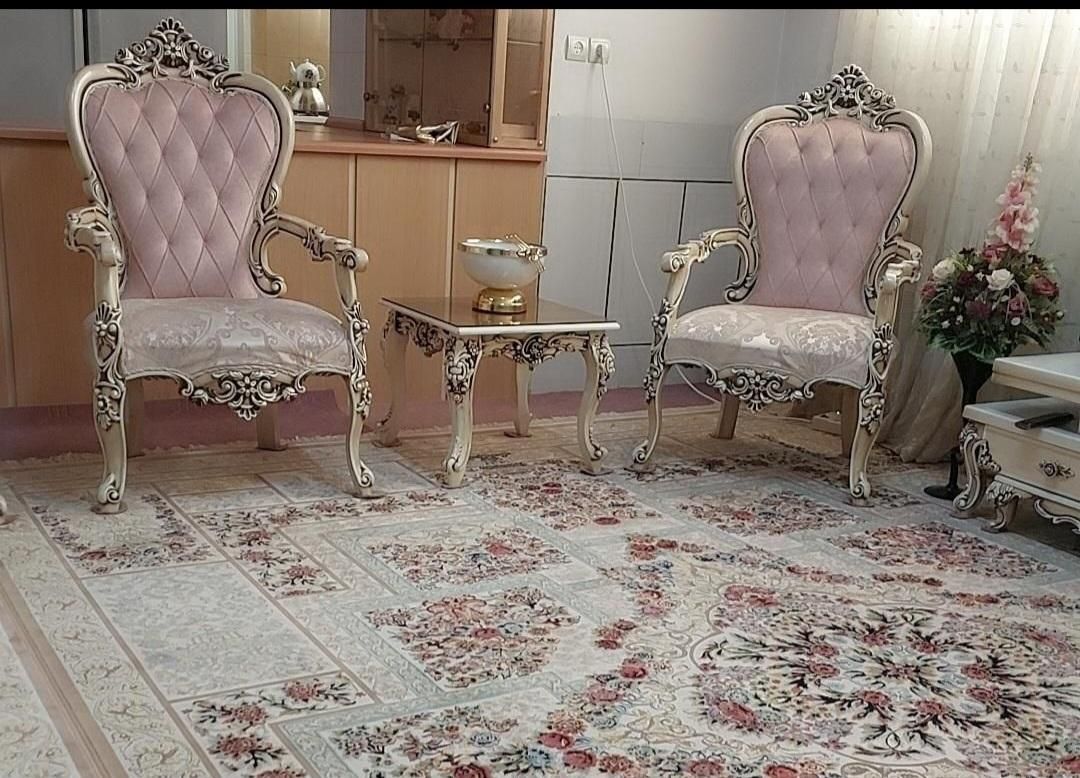 مبل استیل ۷نفره به همراه ۳جلو مبلی کوچک|مبلمان خانگی و میز عسلی|فلاورجان, |دیوار