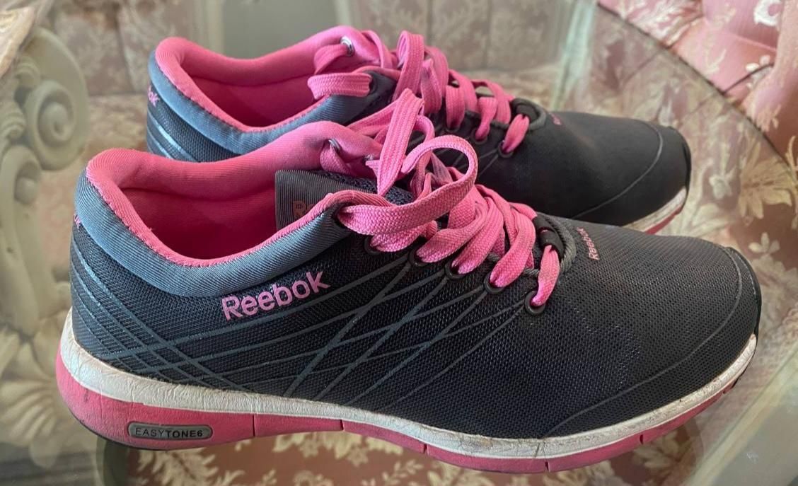 کتونی اورجینال Reebok|کیف، کفش، کمربند|تهران, ستارخان|دیوار