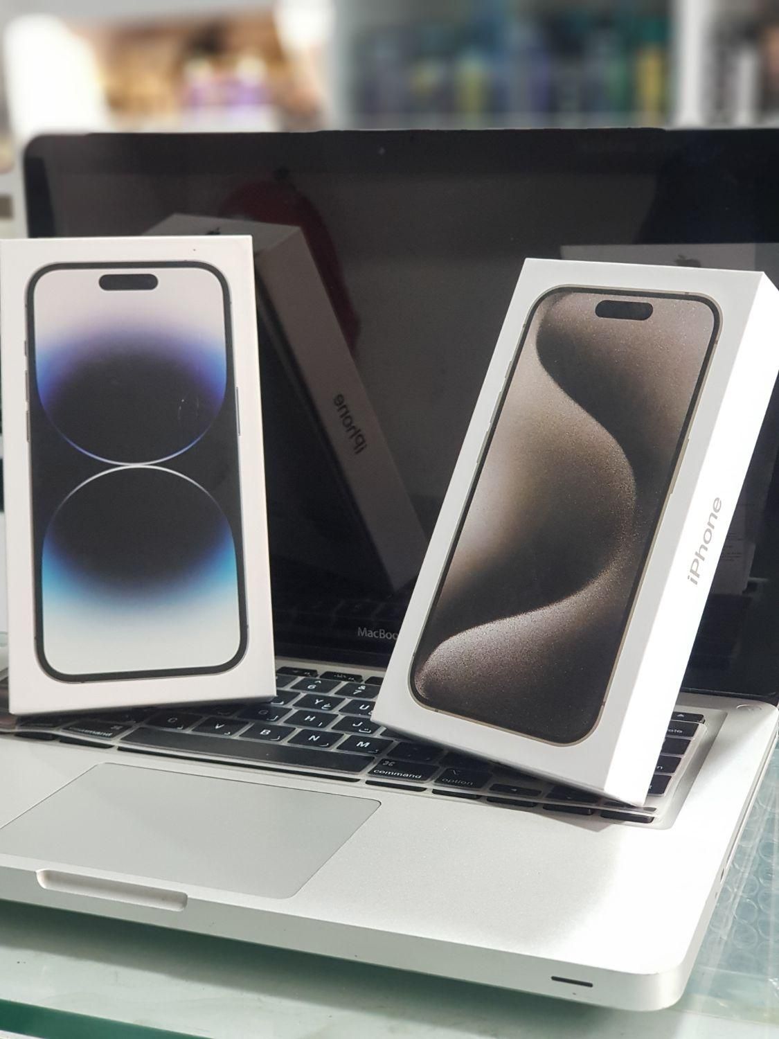 اپل iphone آیفون 15پرومکس 16پرو مکس کپی طرح|موبایل|مشهد, سراب|دیوار