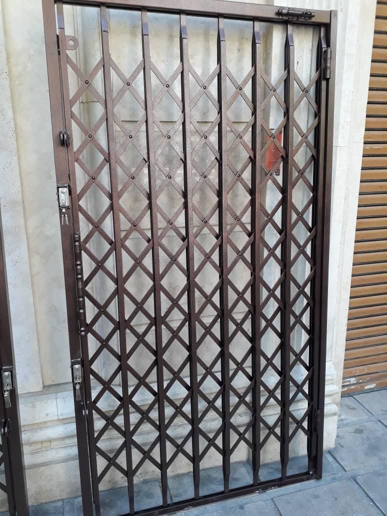 ساخت درب آکاردئونی حفاظ پنجره آهنگری جوشکاری|مصالح و تجهیزات ساختمان|تهران, جنت‌آباد مرکزی|دیوار