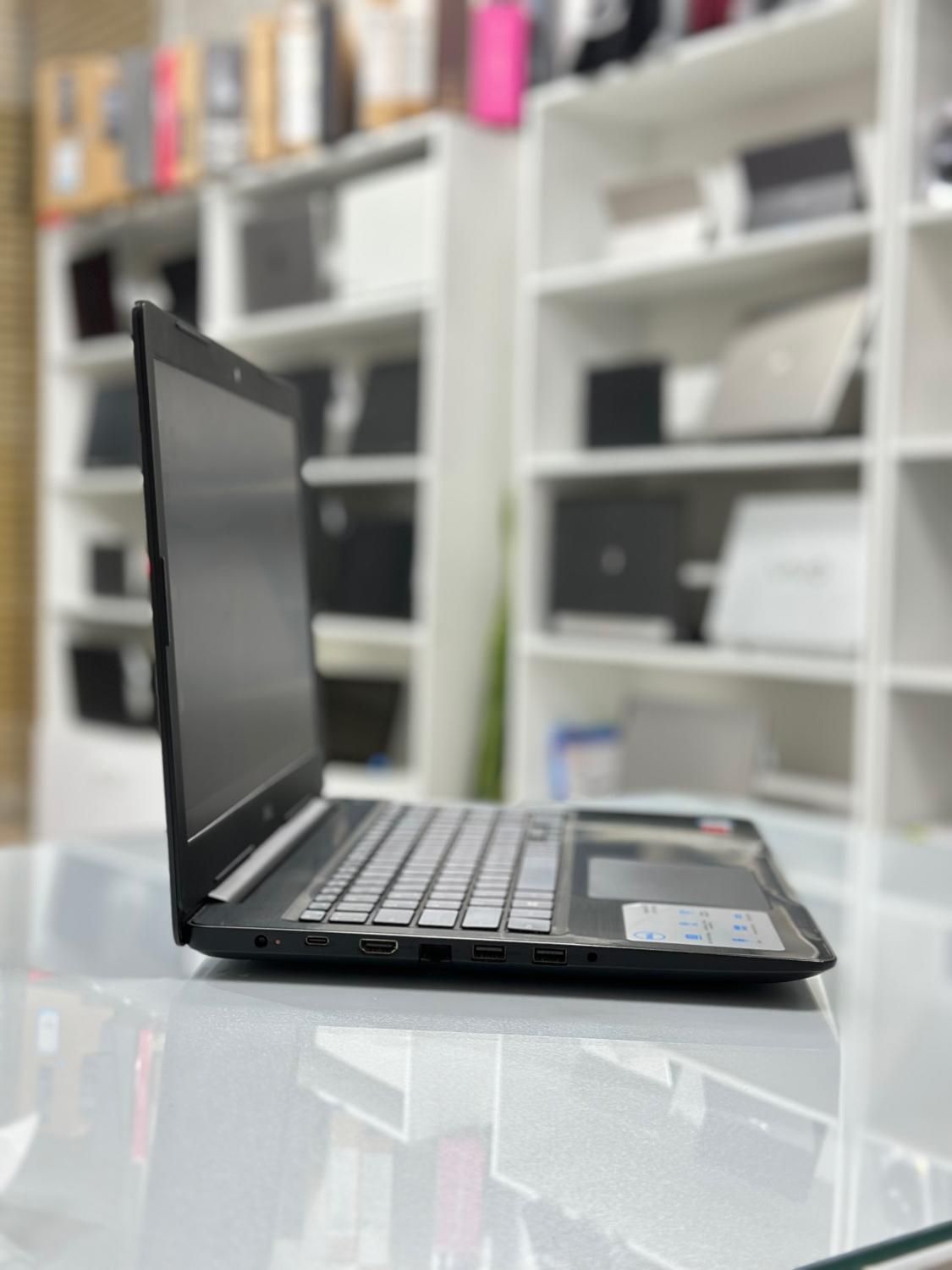 لپ تاپ دل i7 نسل ۸ گرافیک ۴ گیگ(گارانتی کتبی)|رایانه همراه|کاشان, معلم|دیوار