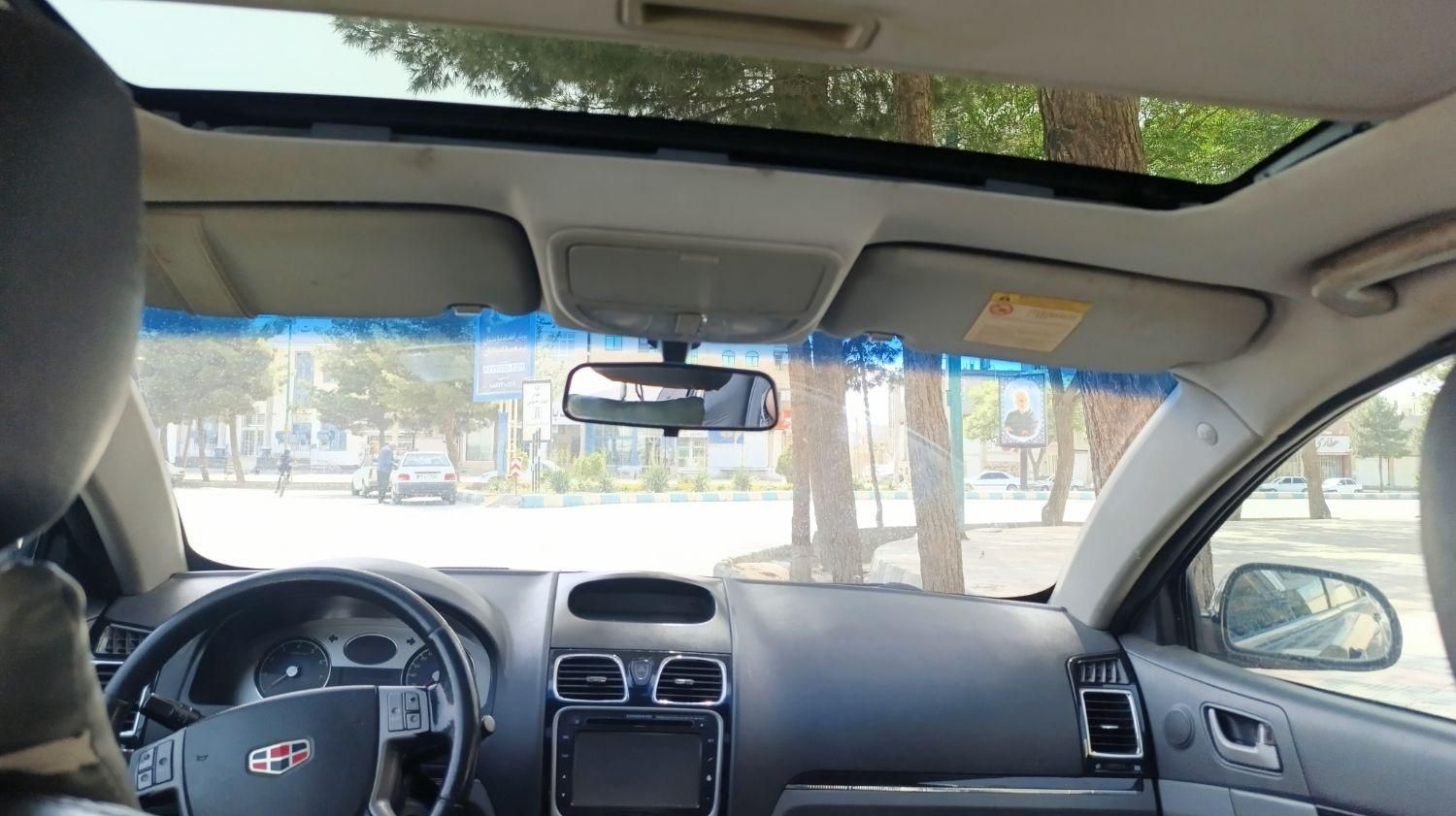 جیلی Emgrand 7 دنده‌ای، مدل ۲۰۱۳|خودرو سواری و وانت|کرمان, |دیوار