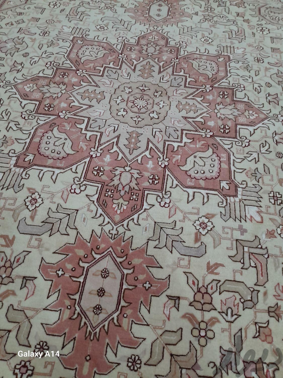 فرش ۳ متری هریس تبریز|فرش|تهران, صادقیه|دیوار