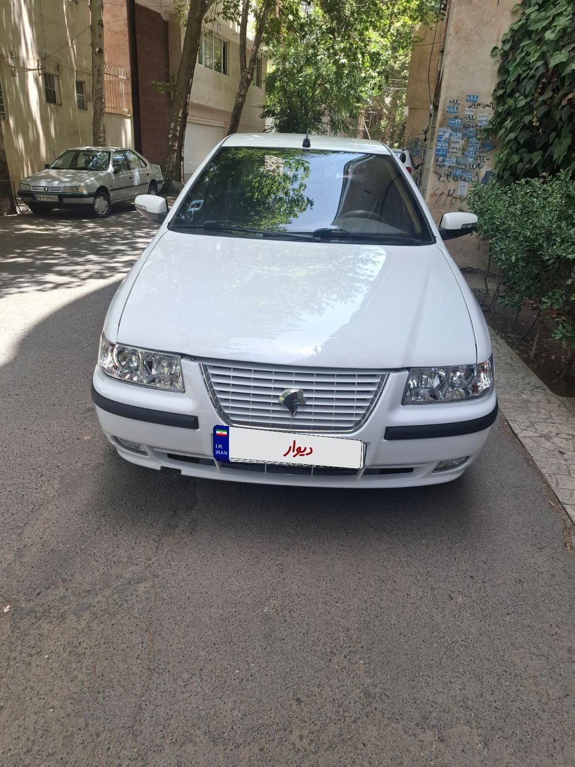 سمند LX EF7، مدل ۱۳۹۰دوگانه بیرنگ بیرنگ|خودرو سواری و وانت|کرج, مصباح|دیوار