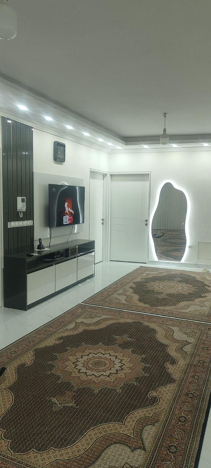 آینه رینگ لایت دار|آینه|ارومیه, |دیوار