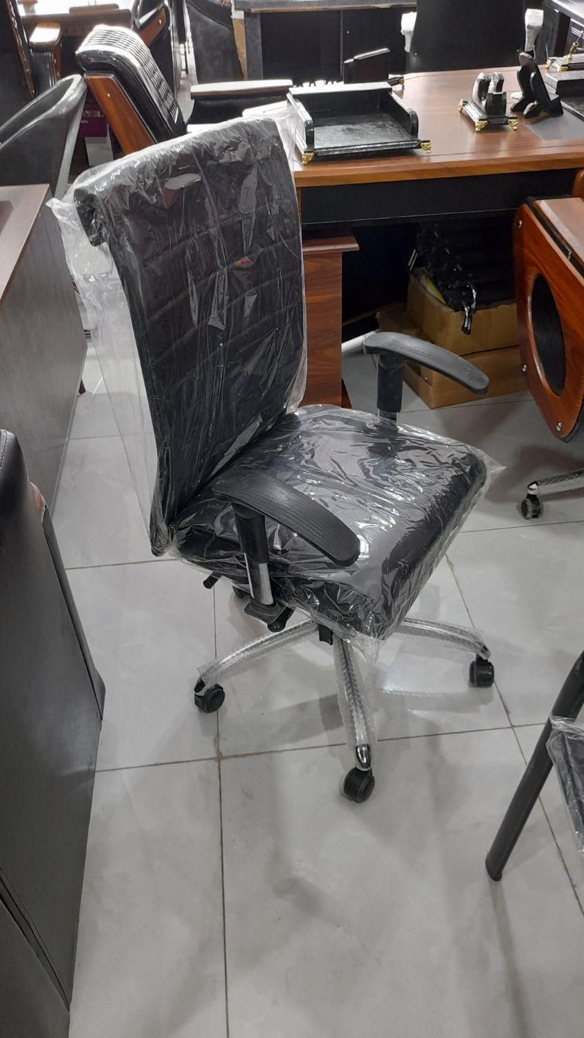 صندلی‌ کارمندی مدل کرکره ای|مبلمان اداری|ماهدشت, |دیوار