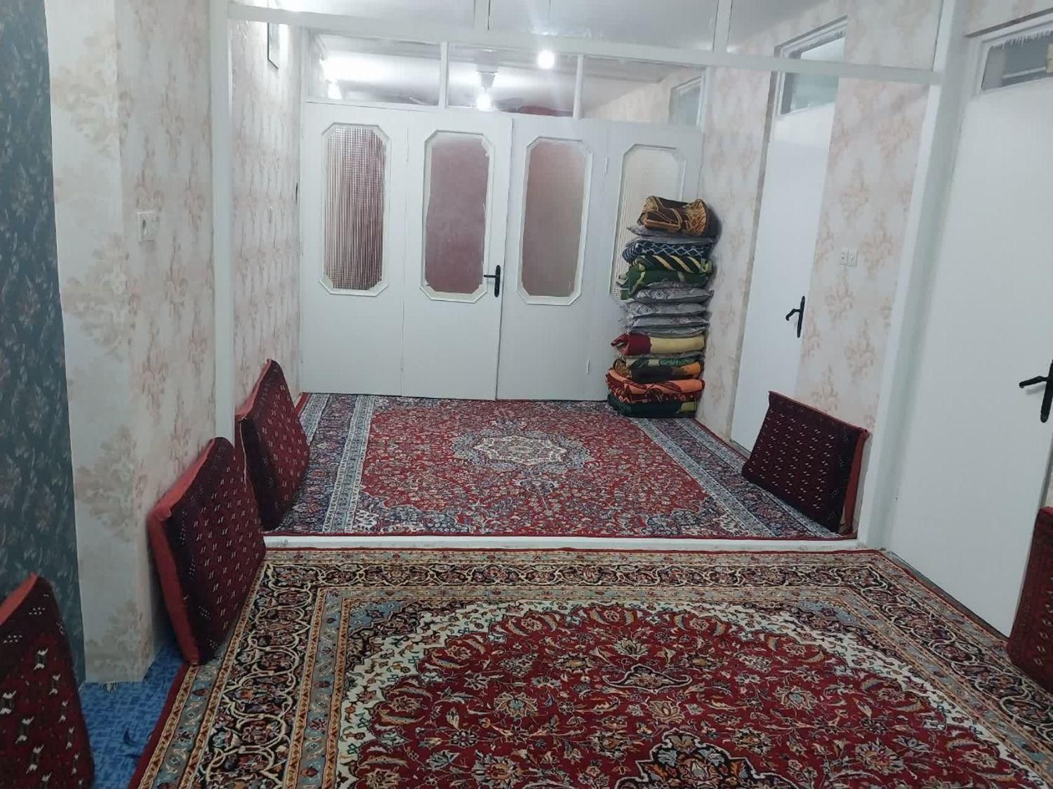 سوئیت آپارتمان بزرگ نزدیک حرم|اجارهٔ کوتاهمدت آپارتمان و سوئیت|مشهد, جوادیه|دیوار