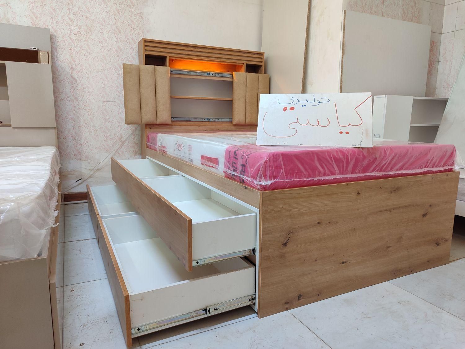 تخت یک نفره . سرویس خواب.تخت یک نیم نفره نردبانی|تخت و سرویس خواب|مشهد, گلبرگ شمالی|دیوار