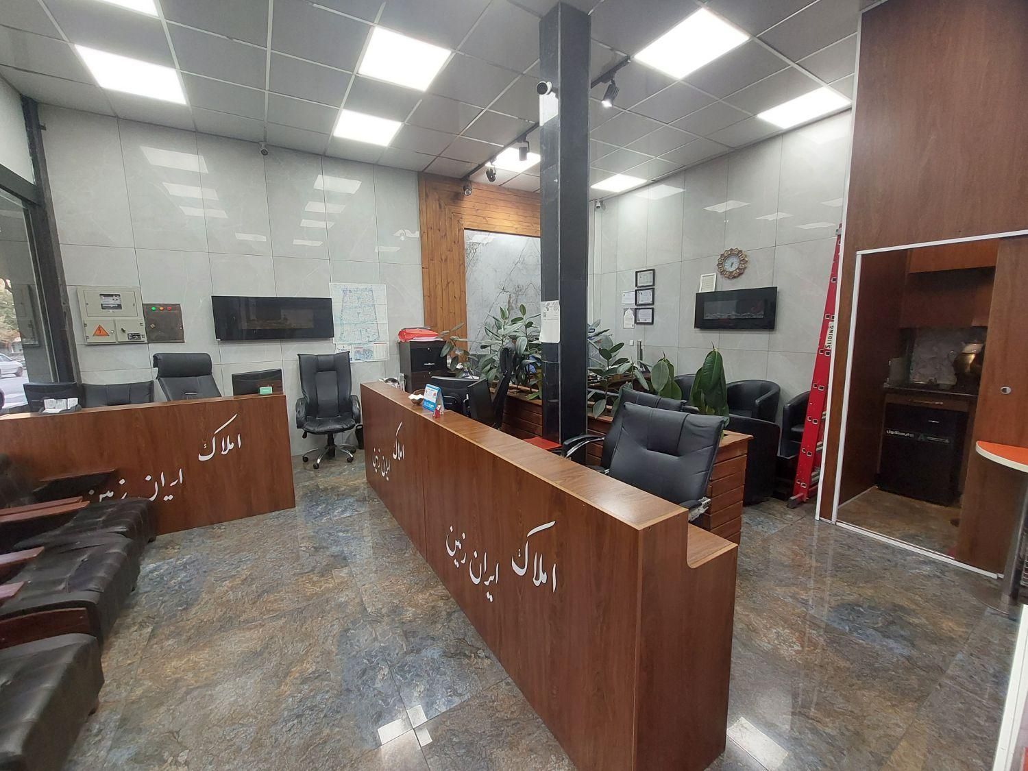 فروش مغازه ۴۵ متری در آذربایجان|فروش مغازه و غرفه|تهران, آذربایجان|دیوار