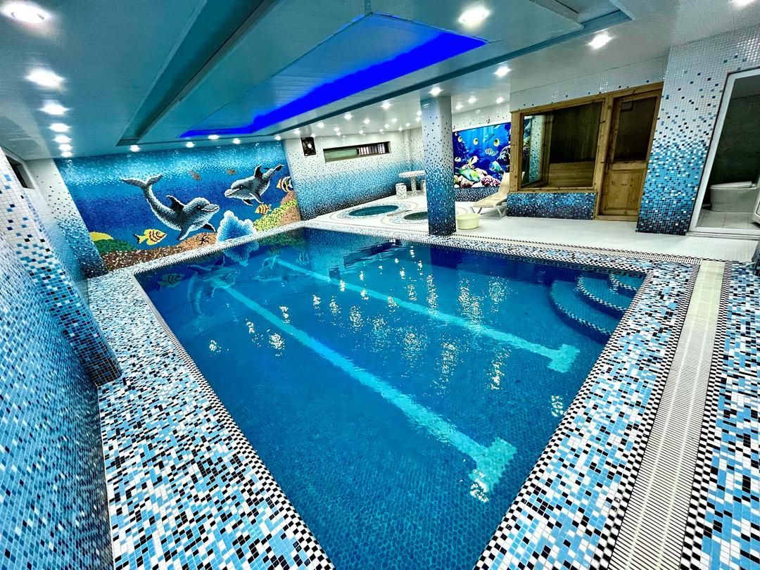 اجاره ویلااستخردار فول فرنیش باجکوزی|اجارهٔ کوتاه‌مدت ویلا و باغ|چالوس, |دیوار