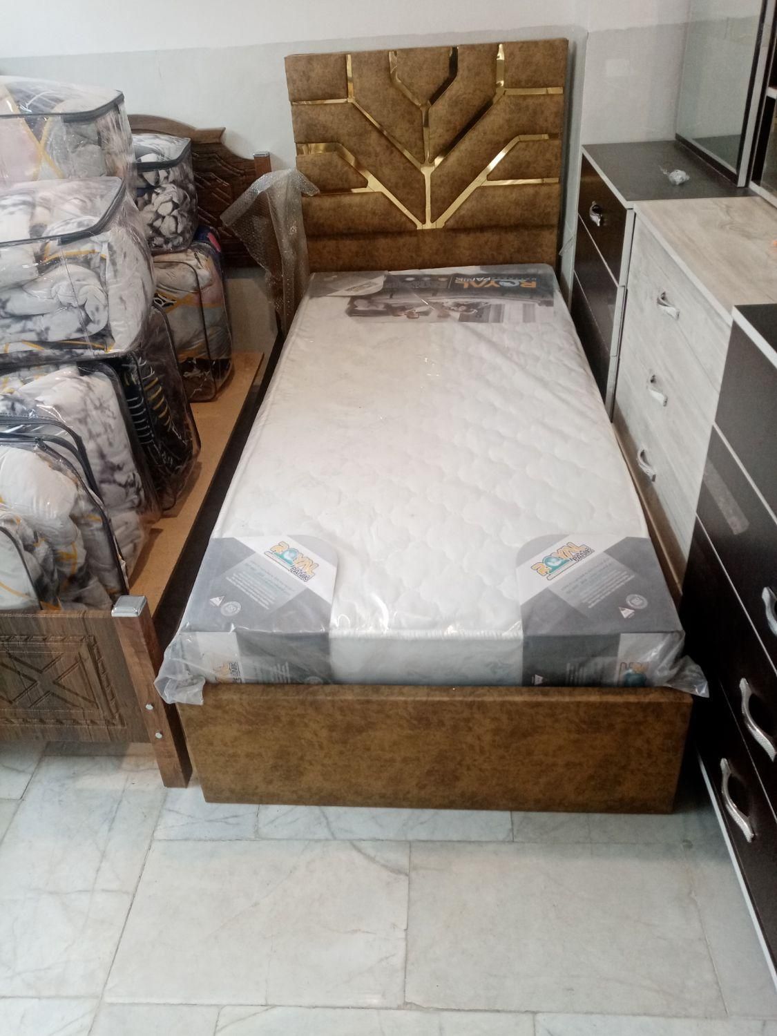 تخت یک نفره چستر|تخت و سرویس خواب|کرمان, |دیوار