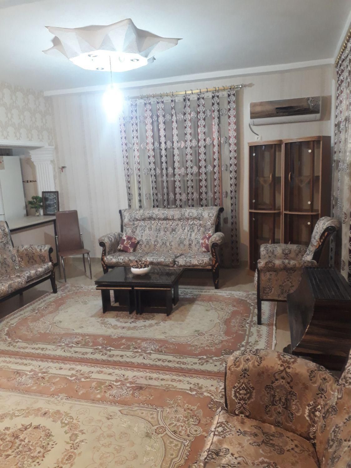 سوئیت آپارتمان/ویلای استخردار/ ویلا جنگلی/ساحلی|اجارهٔ کوتاه‌مدت آپارتمان و سوئیت|آستارا, |دیوار