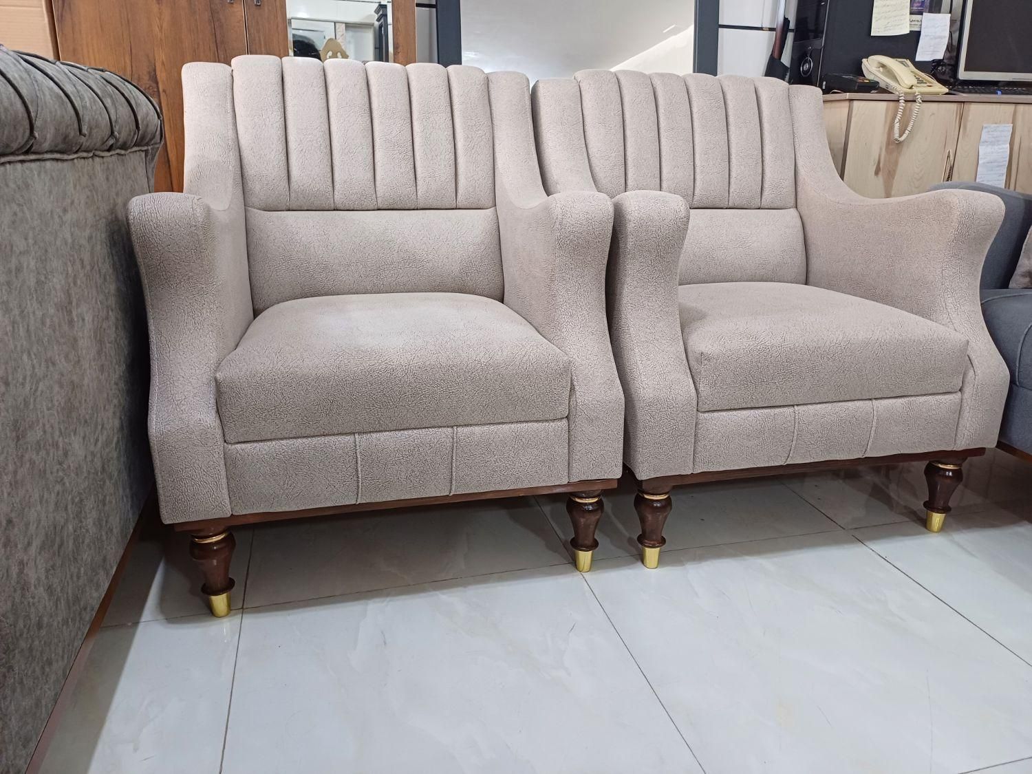 مبل راحتی آماده تحویل|مبلمان خانگی و میز عسلی|قزوین, |دیوار