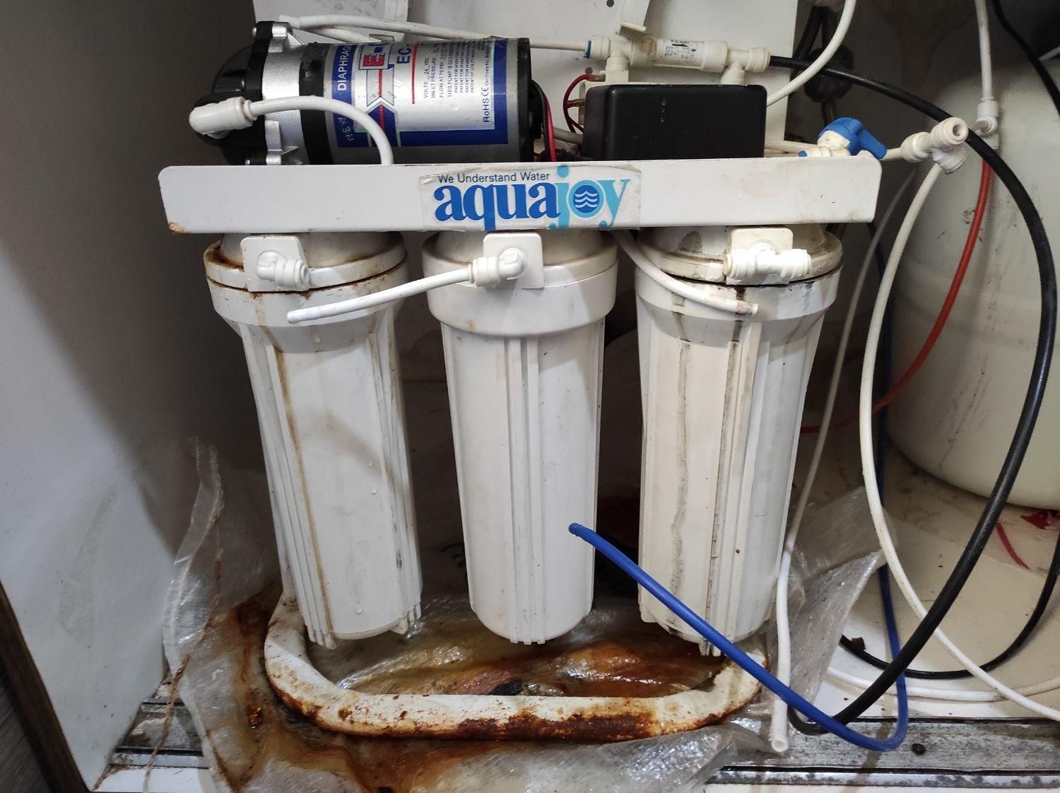 نصب/تصفیه آب خانگی/تعمیرات تخصصی/ تعویض فیلترها/|خدمات پیشه و مهارت|بوشهر, |دیوار