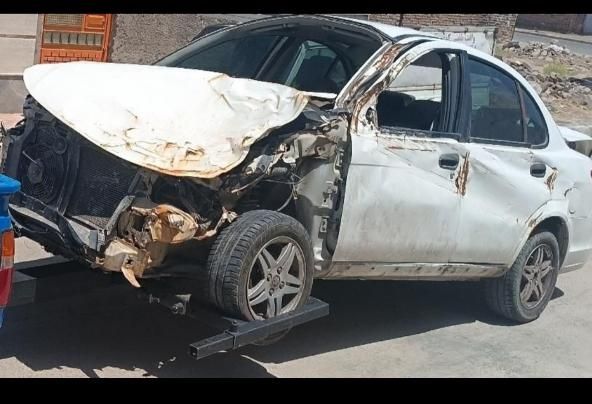 یدکش یدک کش جرثقیل نیسان چرخگیر شبانه روزی|خدمات حمل و نقل|زاهدان, |دیوار