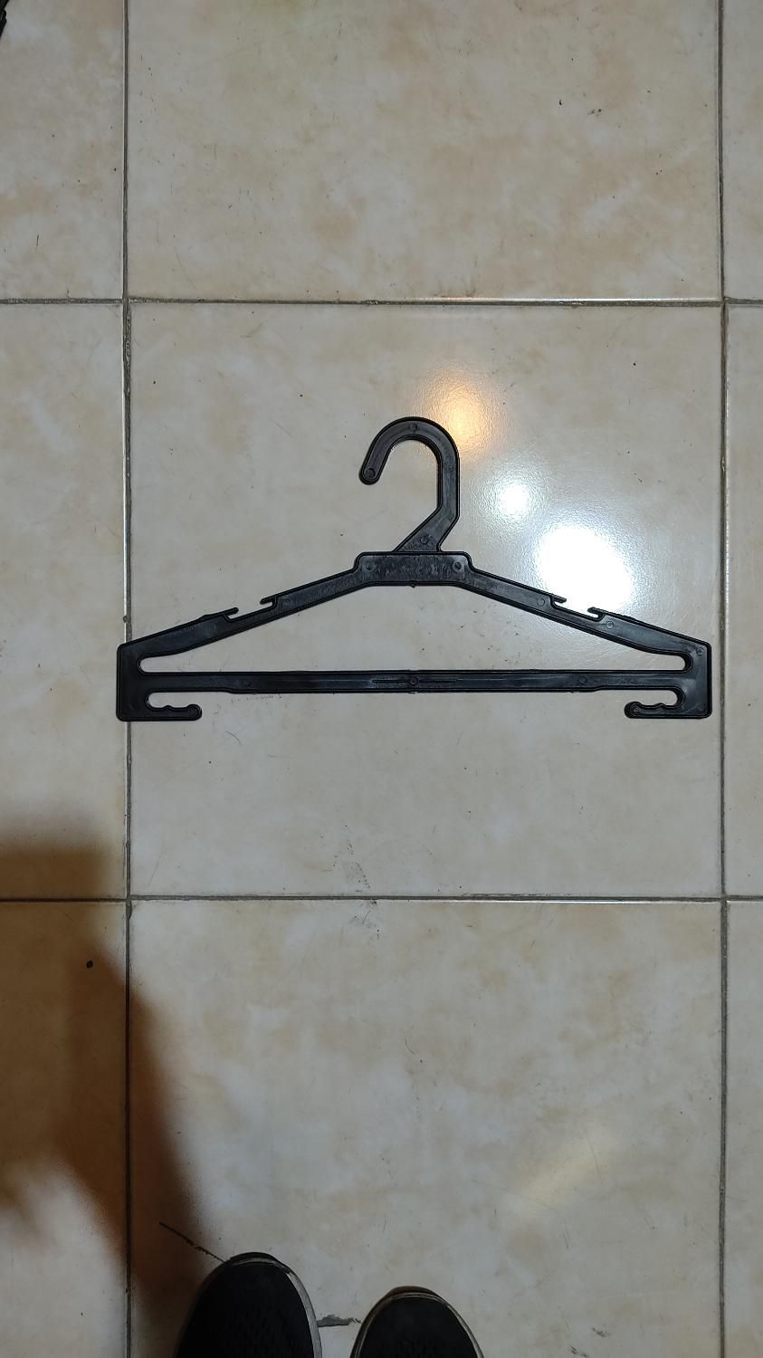 چوب کار|بندرخت و رخت‌آویز|تهران, دکتر هوشیار|دیوار