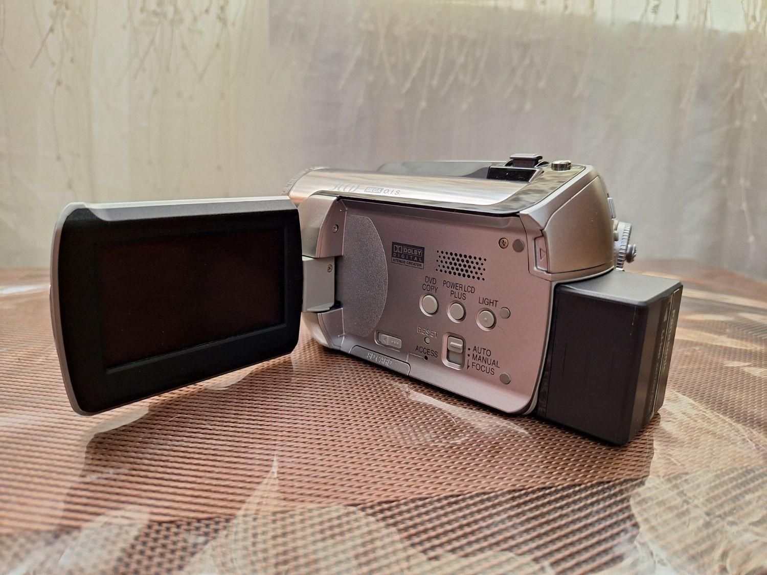 دوربین فیلمبرداری پاناسونیک  SDR-H250|دوربین عکاسی و فیلم‌برداری|تهران, صادقیه|دیوار