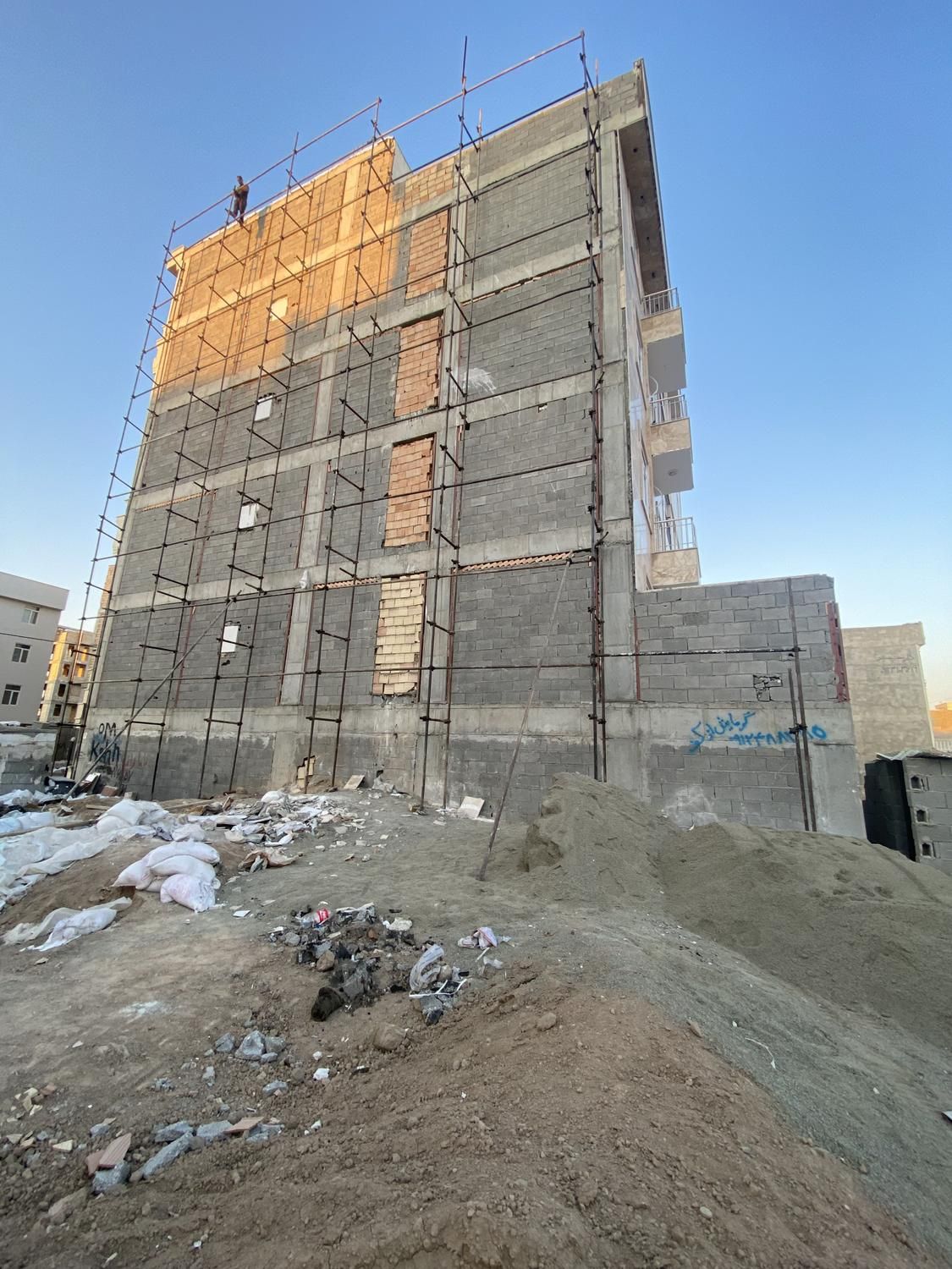 داربست فلزی امیر|خدمات پیشه و مهارت|اسلام‌شهر, ایرین|دیوار