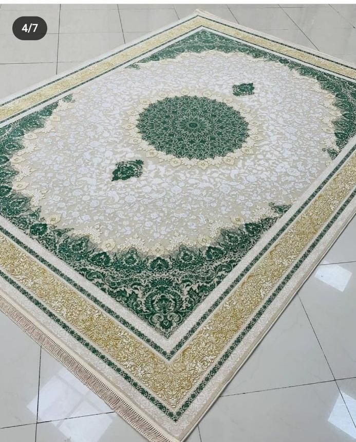 فرش رنگ سال کرم سبز در قالی بافی|فرش|اهواز, پادادشهر|دیوار