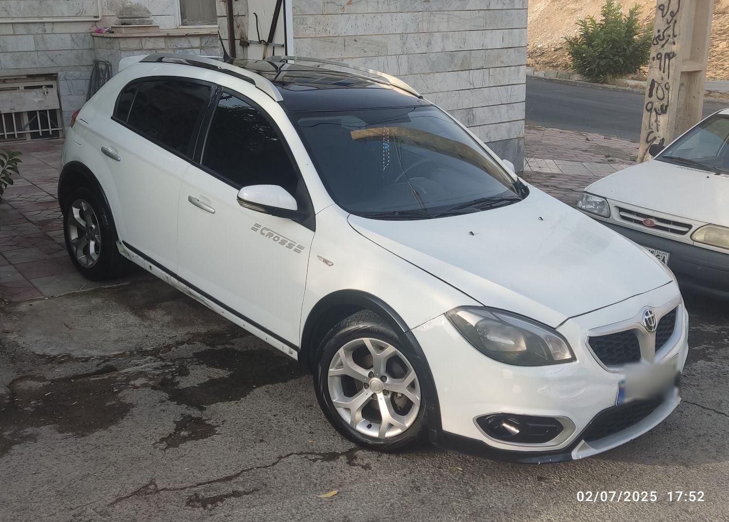 برلیانس کراس اتوماتیک 1650cc، مدل ۱۳۹۷|خودرو سواری و وانت|هشتگرد, |دیوار