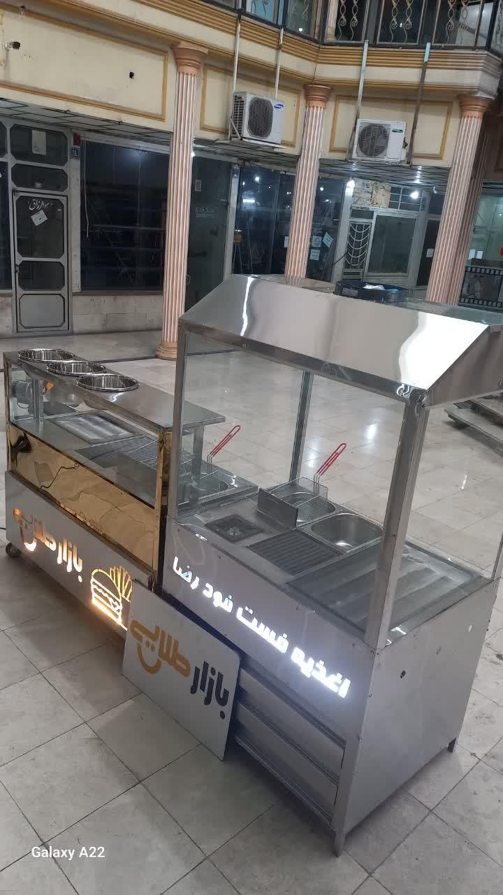 تجهیزات مارک دار سفارش ۵کاره سلف یخچال فر ساندویچی|کافی‌شاپ و رستوران|همدان, |دیوار