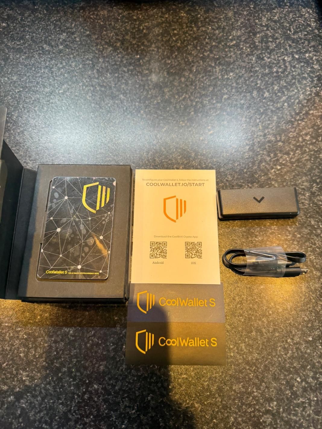 کیف پول coolwallet s|قطعات و لوازم جانبی رایانه|تهران, هفت حوض|دیوار