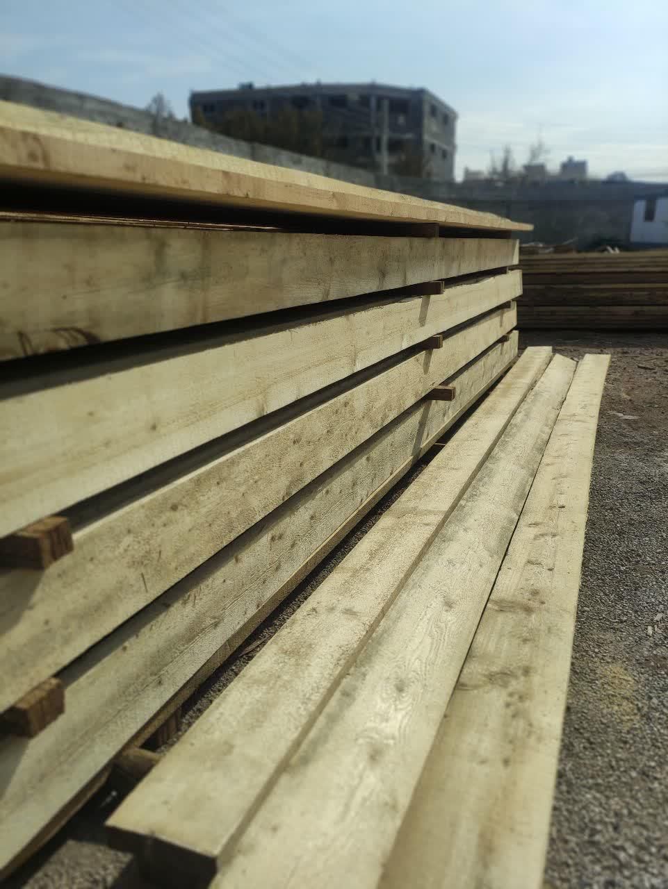 چوب. روسی تخته چند لایی پلای وود لمبه|عمده‌فروشی|اصفهان, جنیران (لادان)|دیوار