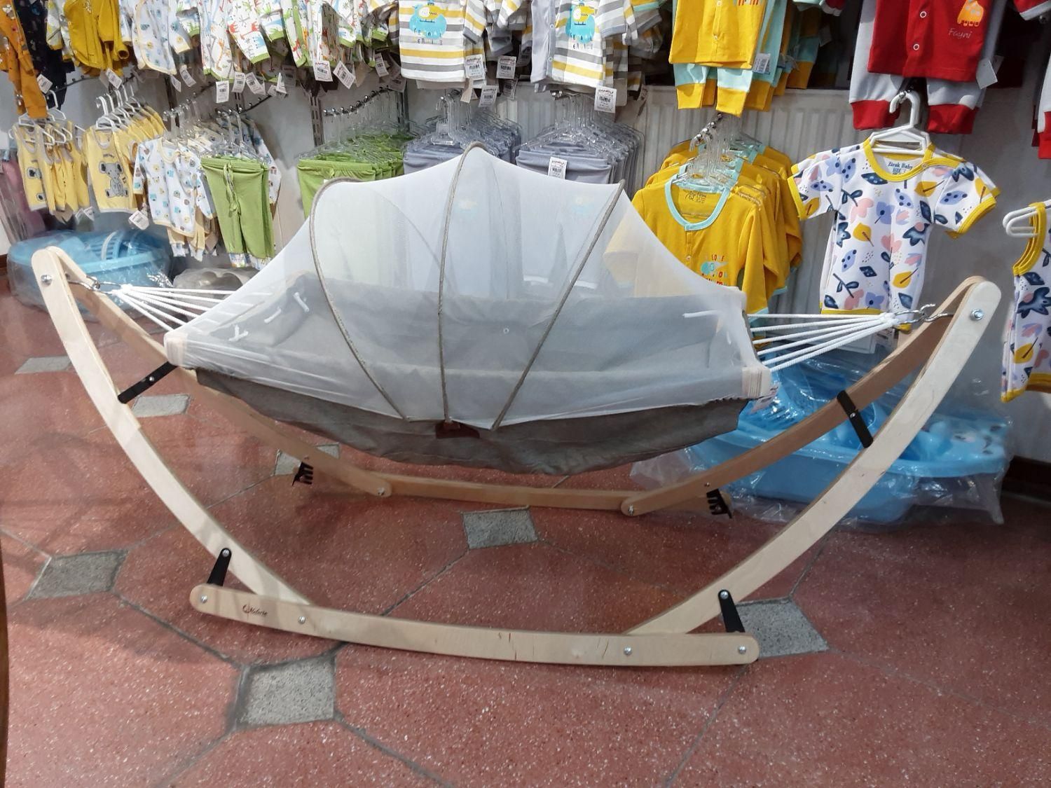 گهواره ننو یامی|تخت و صندلی بچه|شهرکرد, |دیوار