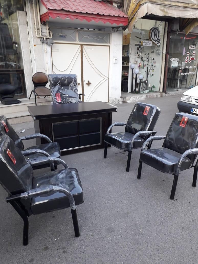 میز تحریر /میز اداری /مدیریت صندلی اداری /دست کامل|میز تحریر و کامپیوتر|رشت, پیرکلاچای|دیوار
