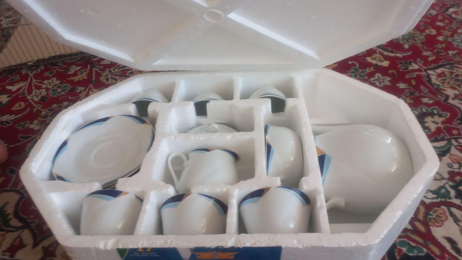 سرویس چای خوری ۶ نفره رویال|ظروف سرو و پذیرایی|مبارکه, |دیوار