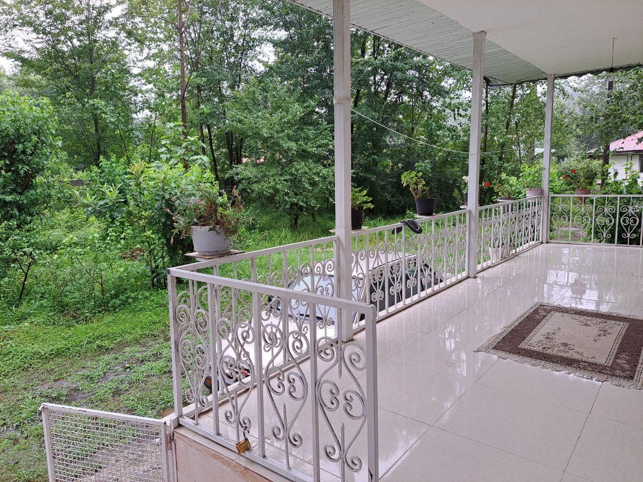 ویلا جنگلی دربست شادنشین طبیعت بکر|اجارهٔ کوتاهمدت ویلا و باغ|شفت, |دیوار