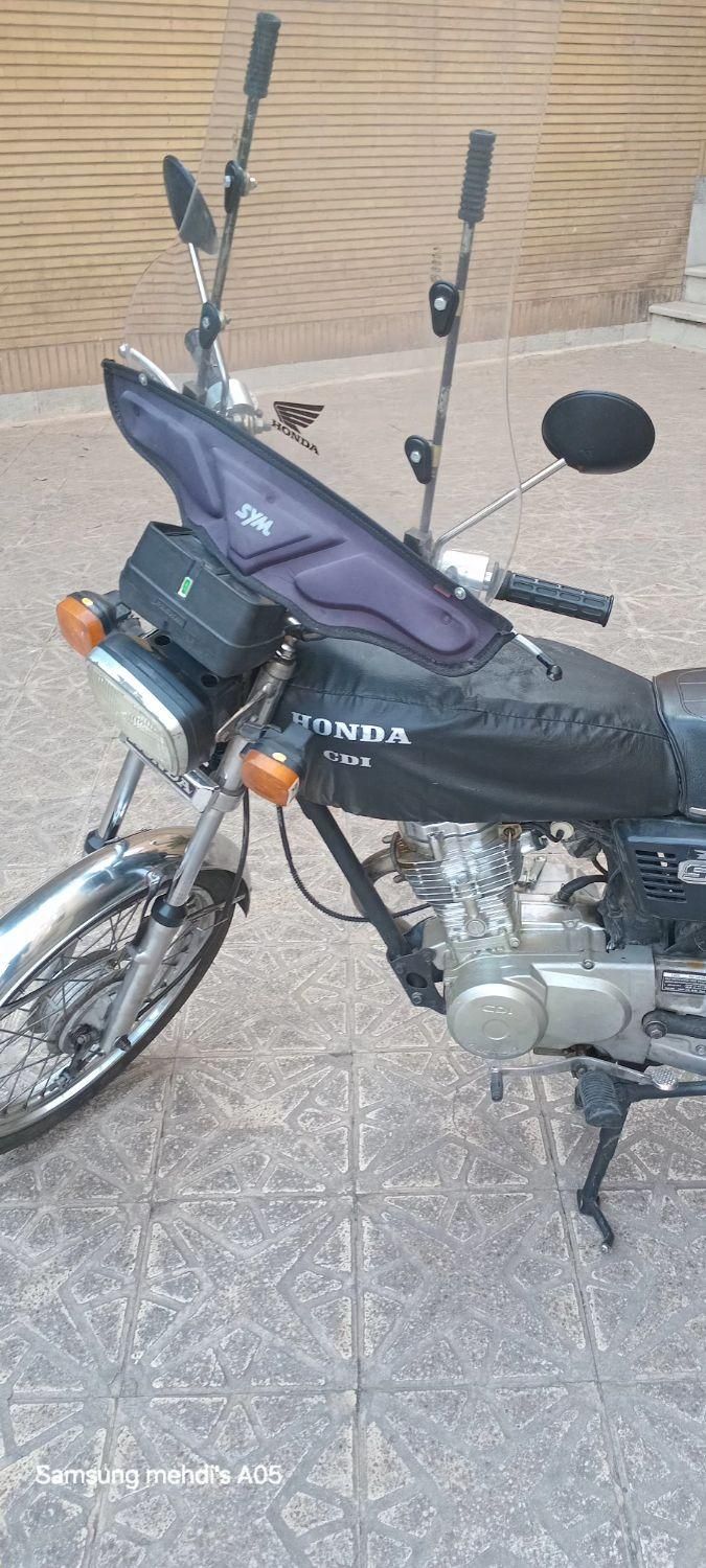 هندا۱۲۵عروسک مدارک دار|موتورسیکلت|تهران, اسکندری|دیوار