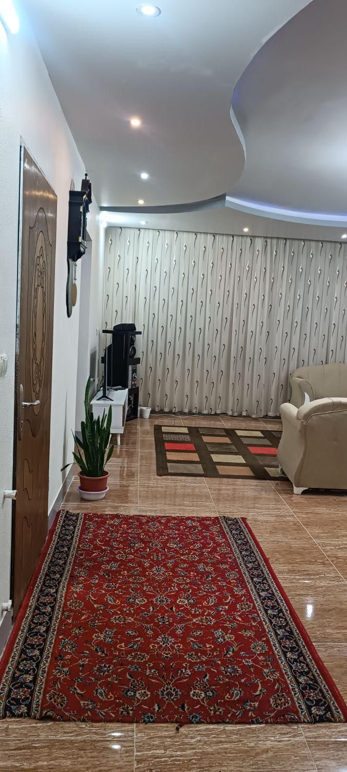 اجاره روزانه/هفتگی/ماهانه آپارتمان ۱۲۰ متری|اجارهٔ کوتاه‌مدت آپارتمان و سوئیت|شاهین‌شهر, شهرک گلدیس|دیوار