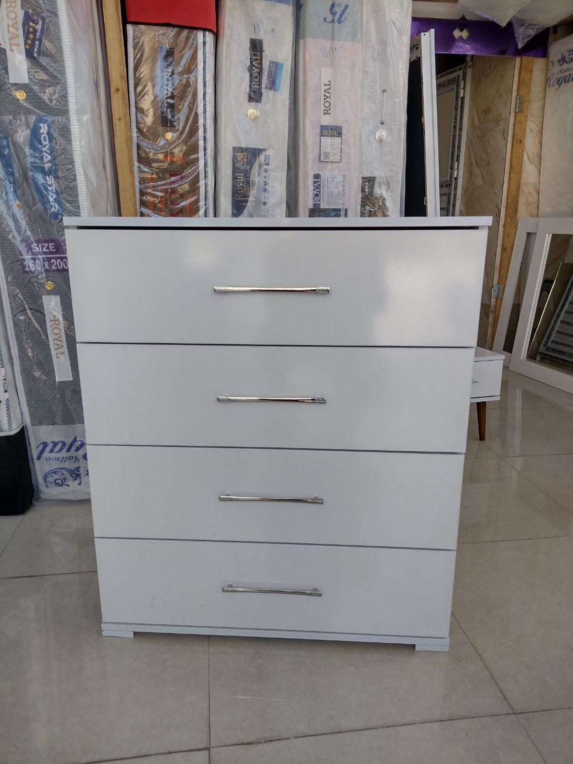 دراور4کشوبزرگ|جاکفشی، کمد، دراور|رشت, آب آسیاب|دیوار