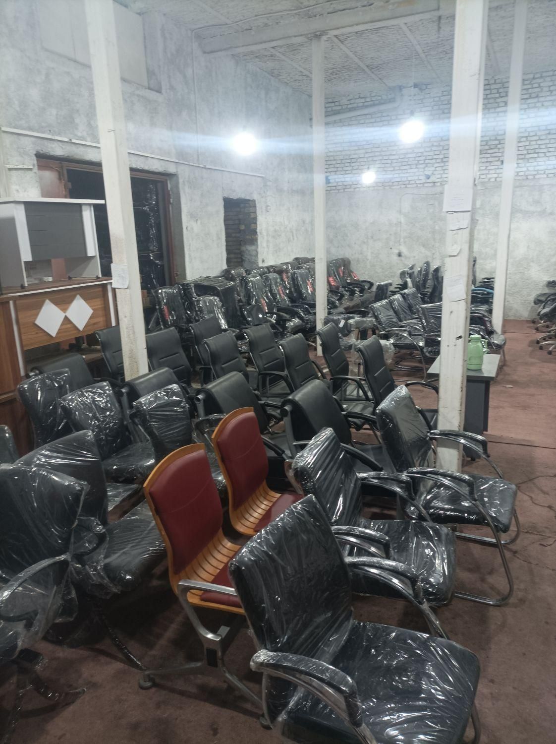 صندلی چرخدار جک اداری و ) انتظار و کنفرانسی)|مبلمان اداری|مشهد, طلاب|دیوار