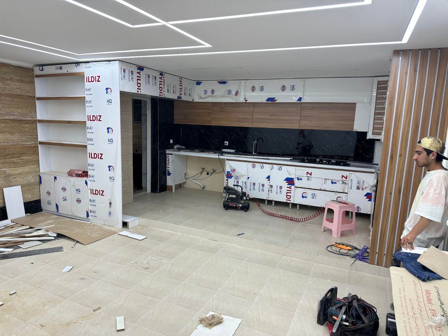 تعمیرات و تغییرات کابینت صدرا|خدمات پیشه و مهارت|صدرا-فارس, |دیوار