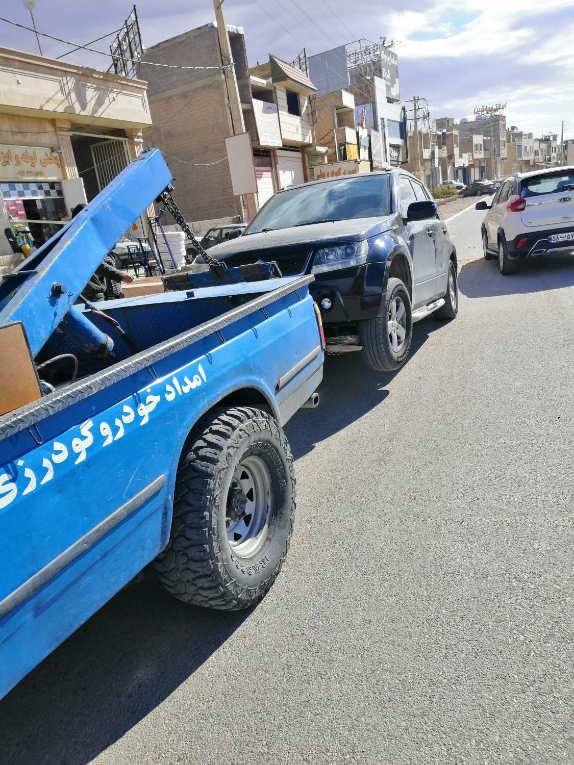 امداد خودرو یدکش صدرا گویم گلستان صنایع|خدمات حمل و نقل|صدرا-فارس, |دیوار