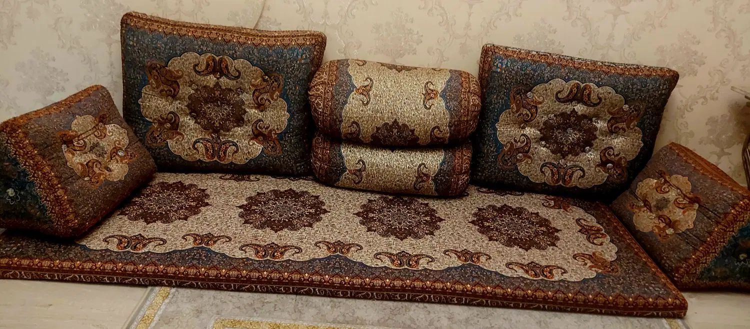 شاه نشین ۹ تیکه|مبلمان خانگی و میز عسلی|تهران, اباذر|دیوار