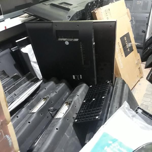 خرید و فروش ال ای دی و ال سی دی صفحه شکسته|تلویزیون و پروژکتور|مشهد, امیر|دیوار