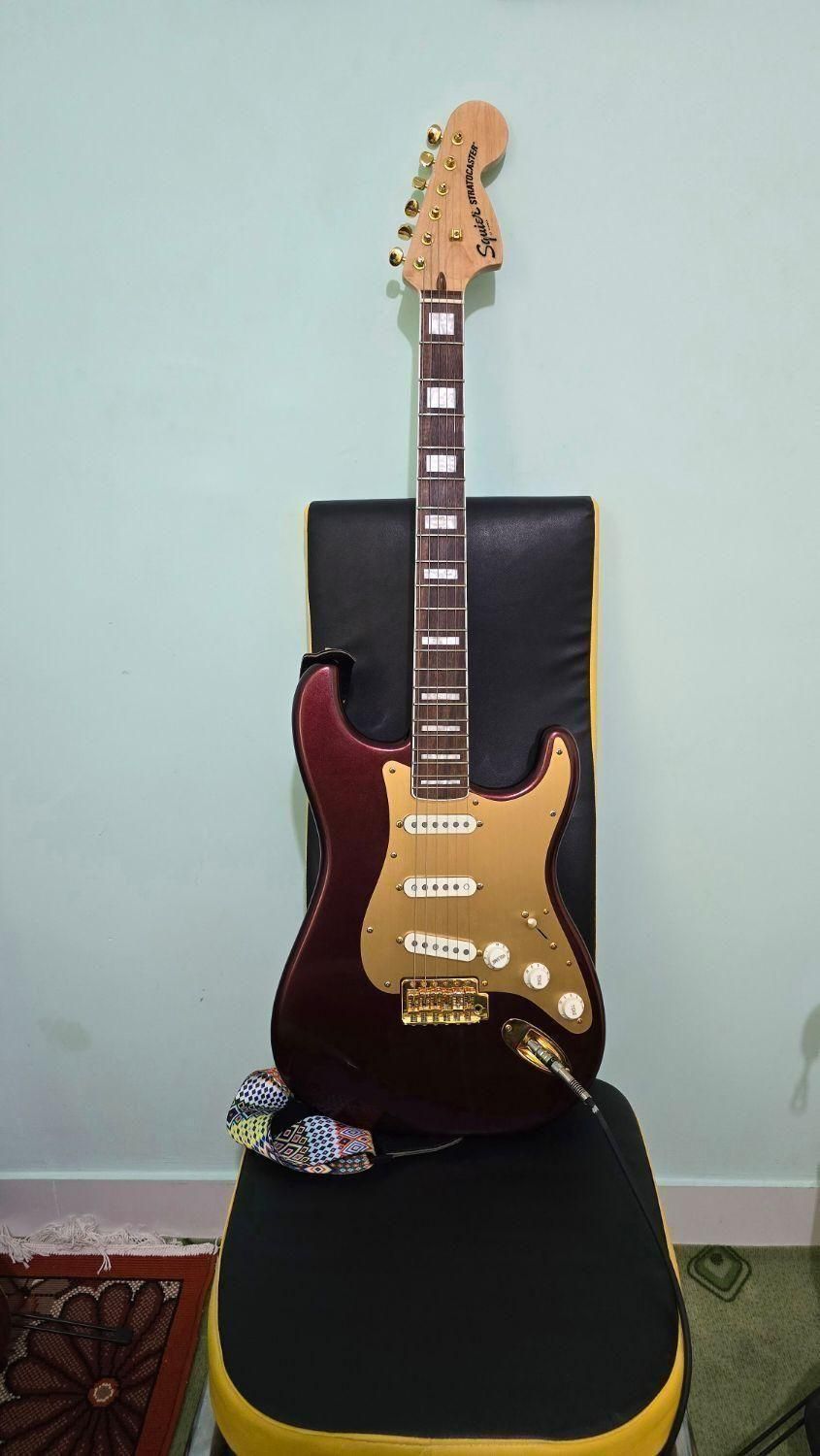 گیتار کمیاب Fender Squire 40th anniversary|گیتار، بیس، امپلیفایر|تهران, آذربایجان|دیوار