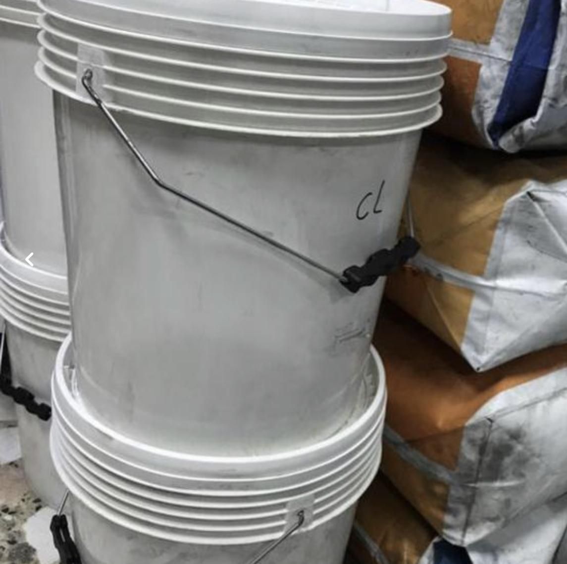 کلر استخر و چاه هندی و سختی گیر برای دستگاه کلر زن|آب‌سردکن و تصفیه آب|رشت, بوسار|دیوار