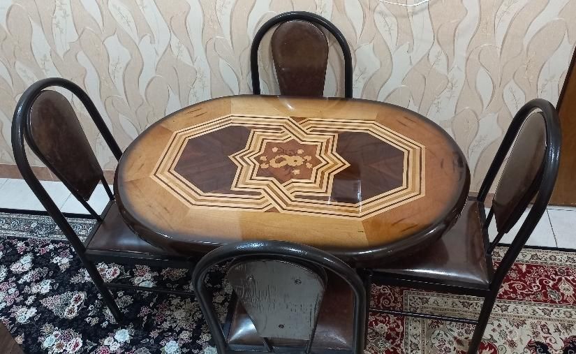 میز ناهارخوری۴نفره کاملا سالم|میز و صندلی غذاخوری|رشت, رشتیان|دیوار