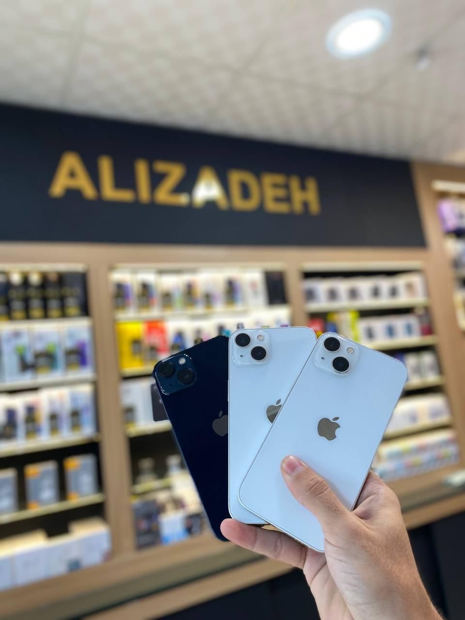 اپل iPhone 13 ۱۲۸ گیگابایت بی نهایت تمیز|موبایل|نیشابور, امام خمینی|دیوار